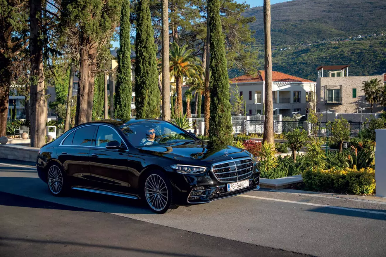 This is photo f a new Mercedes S-class