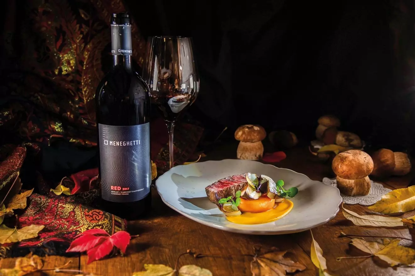 Meneghetti red wine