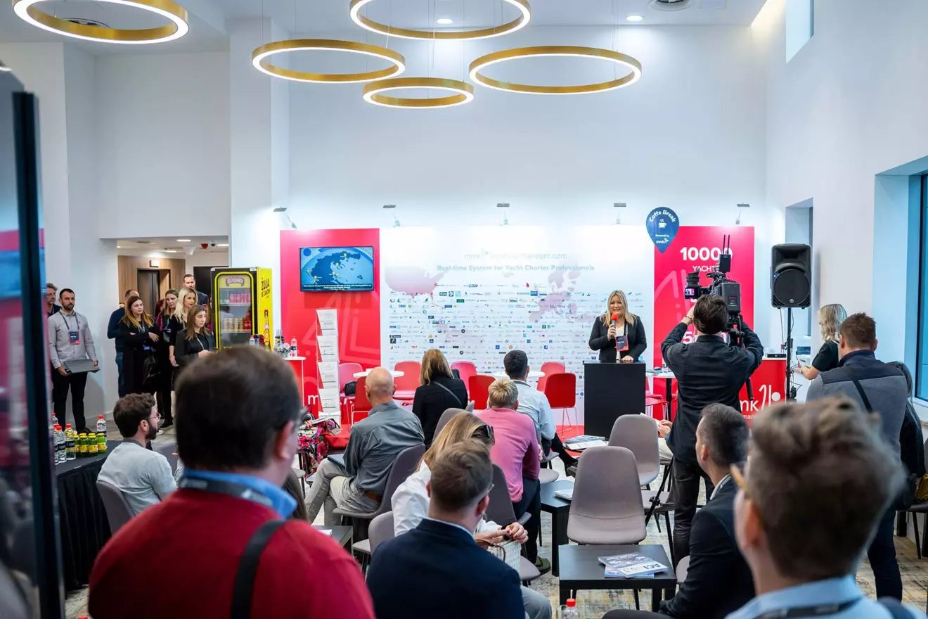 booking-manager-summit-announcement-04.jpg