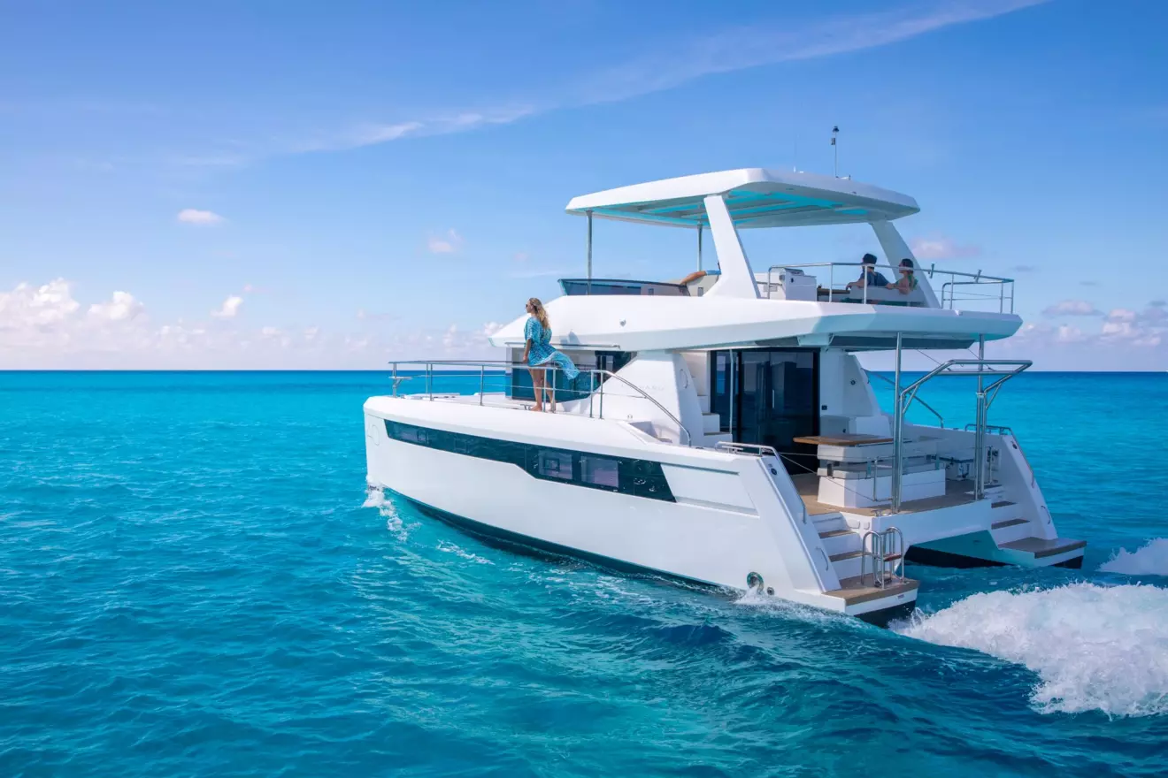 Leopard-power-catamaran-bahamas.jpg