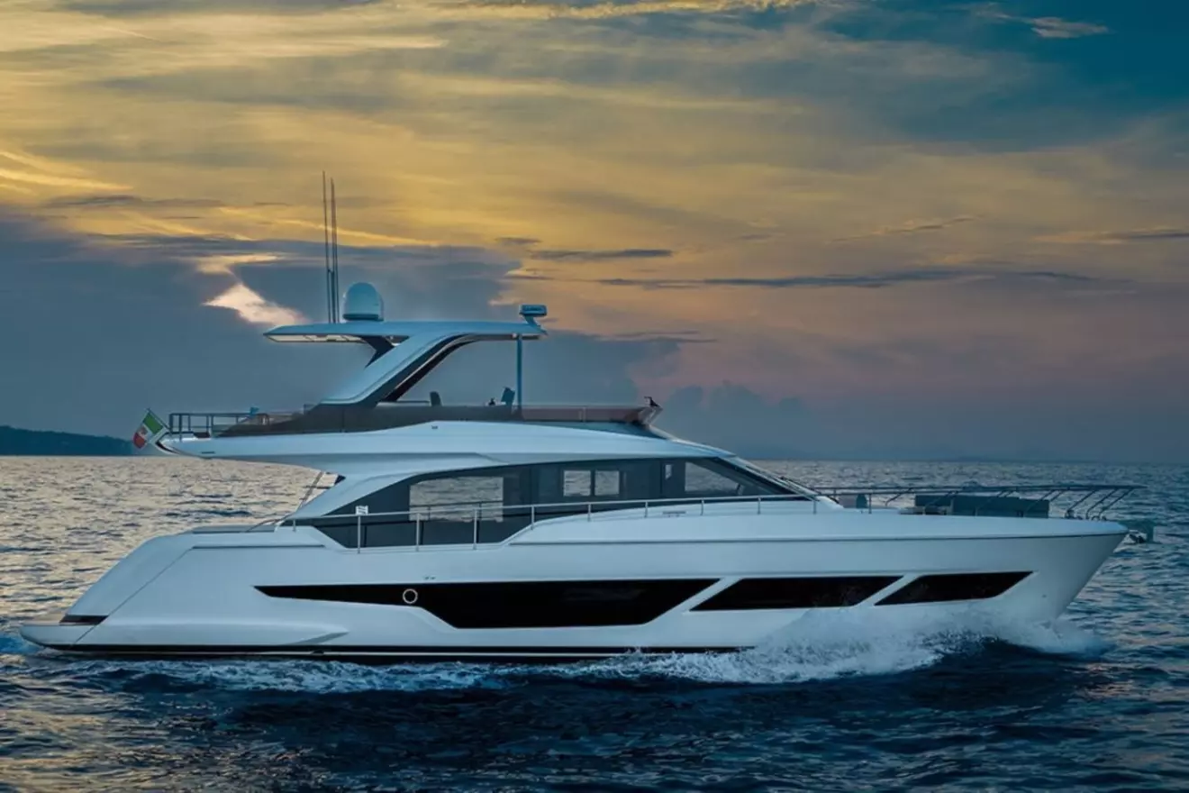 Ferretti-670-new.jpg