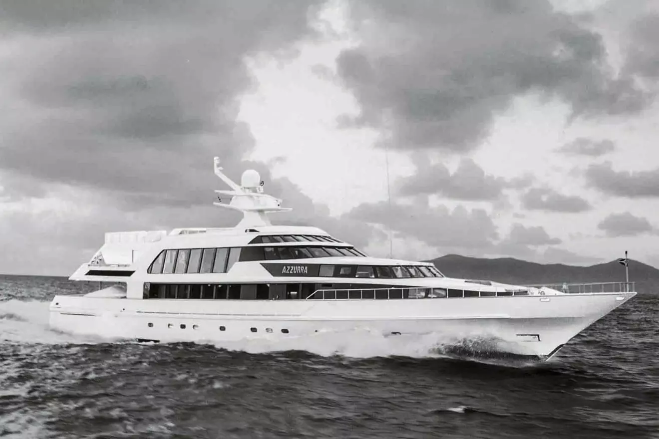 CRN-MY-Azzurra-00.jpg