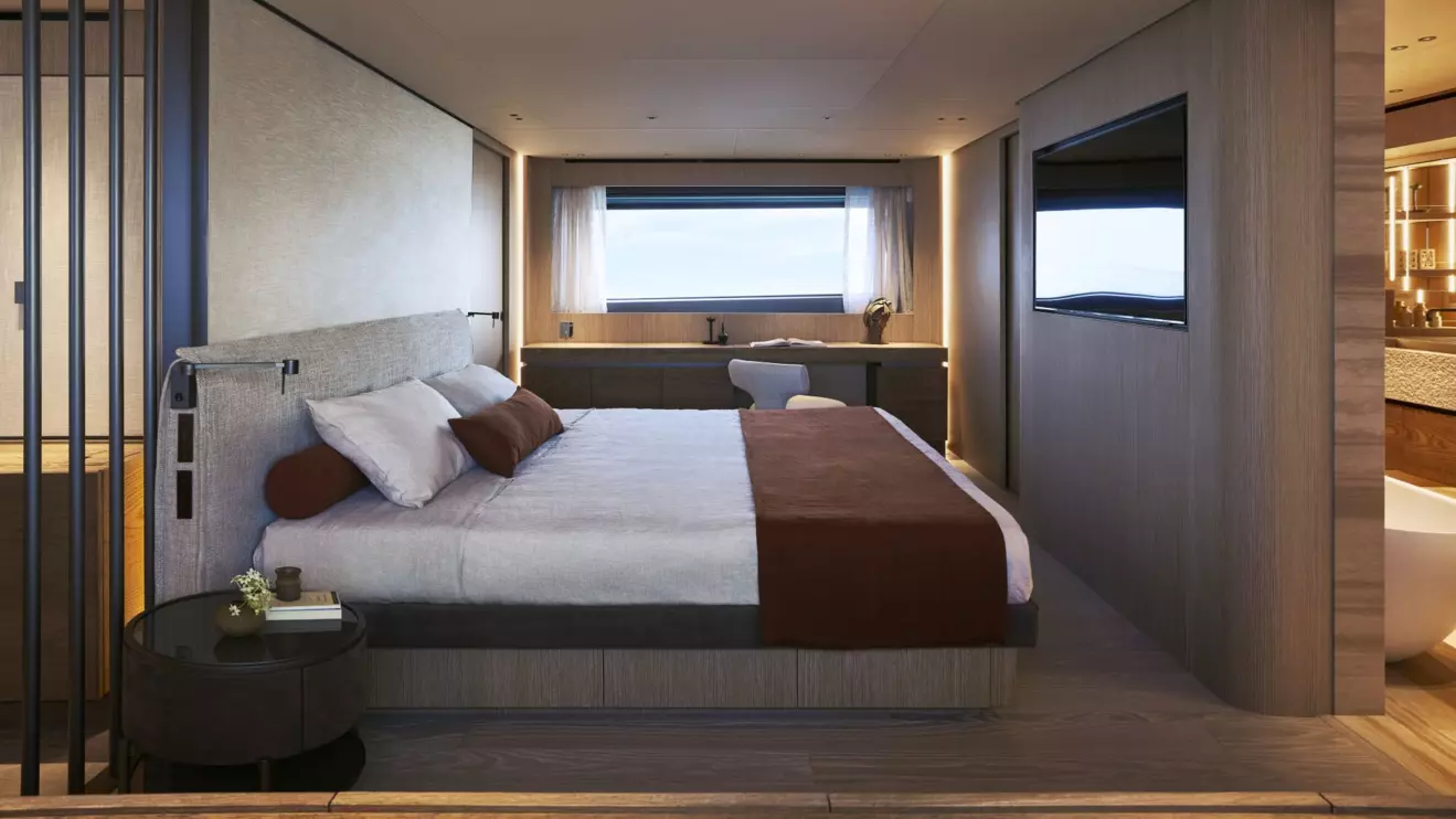 Sanlorenzo SD132-owner cabin.jpg