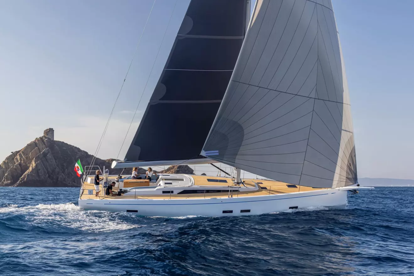 Grand-Soleil-52-PERFORMANCE.jpg