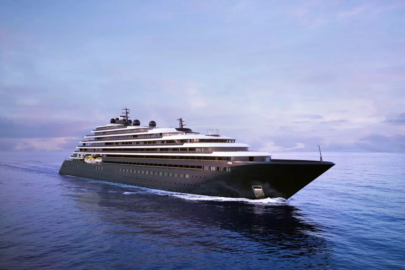 luxury cruises yacht Ritz-Carlton Yacht Evrima