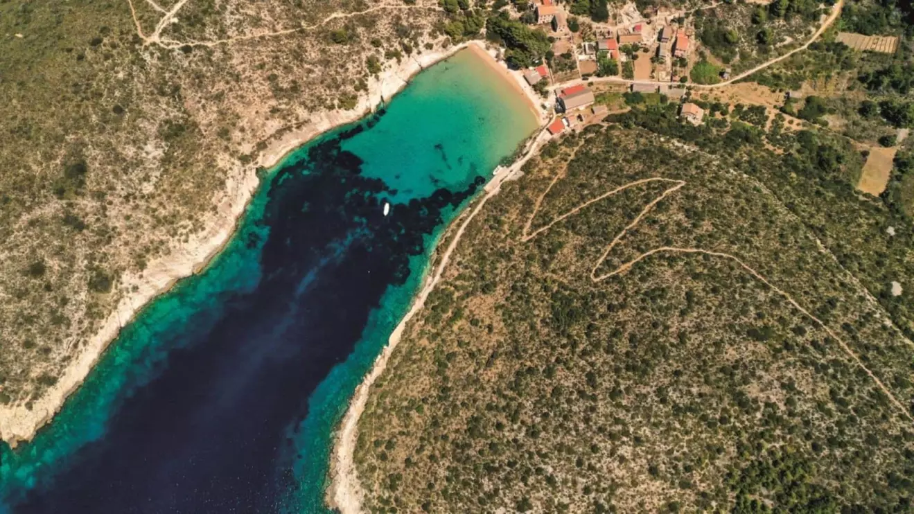 porat beach
