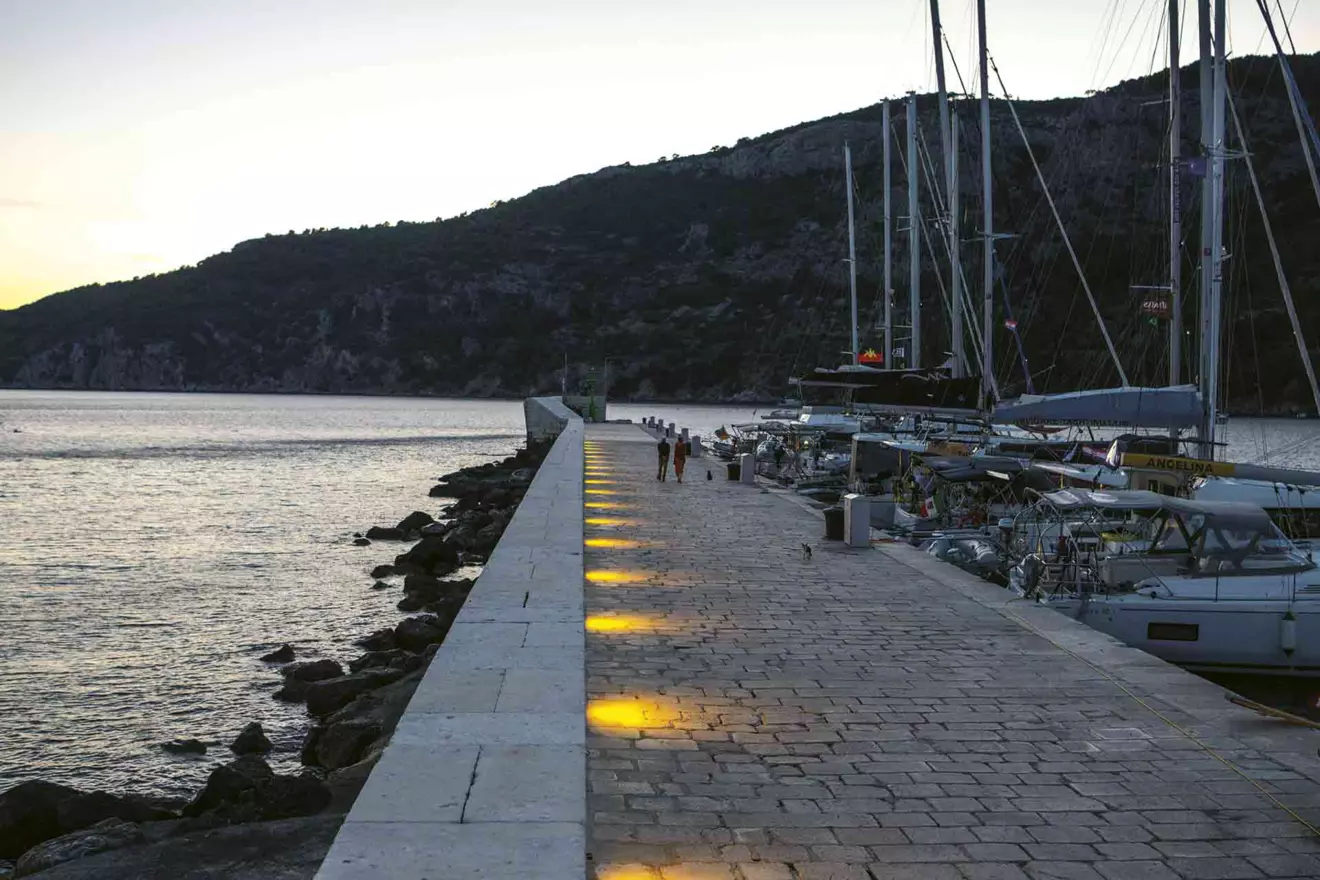 Komiža berths for boats