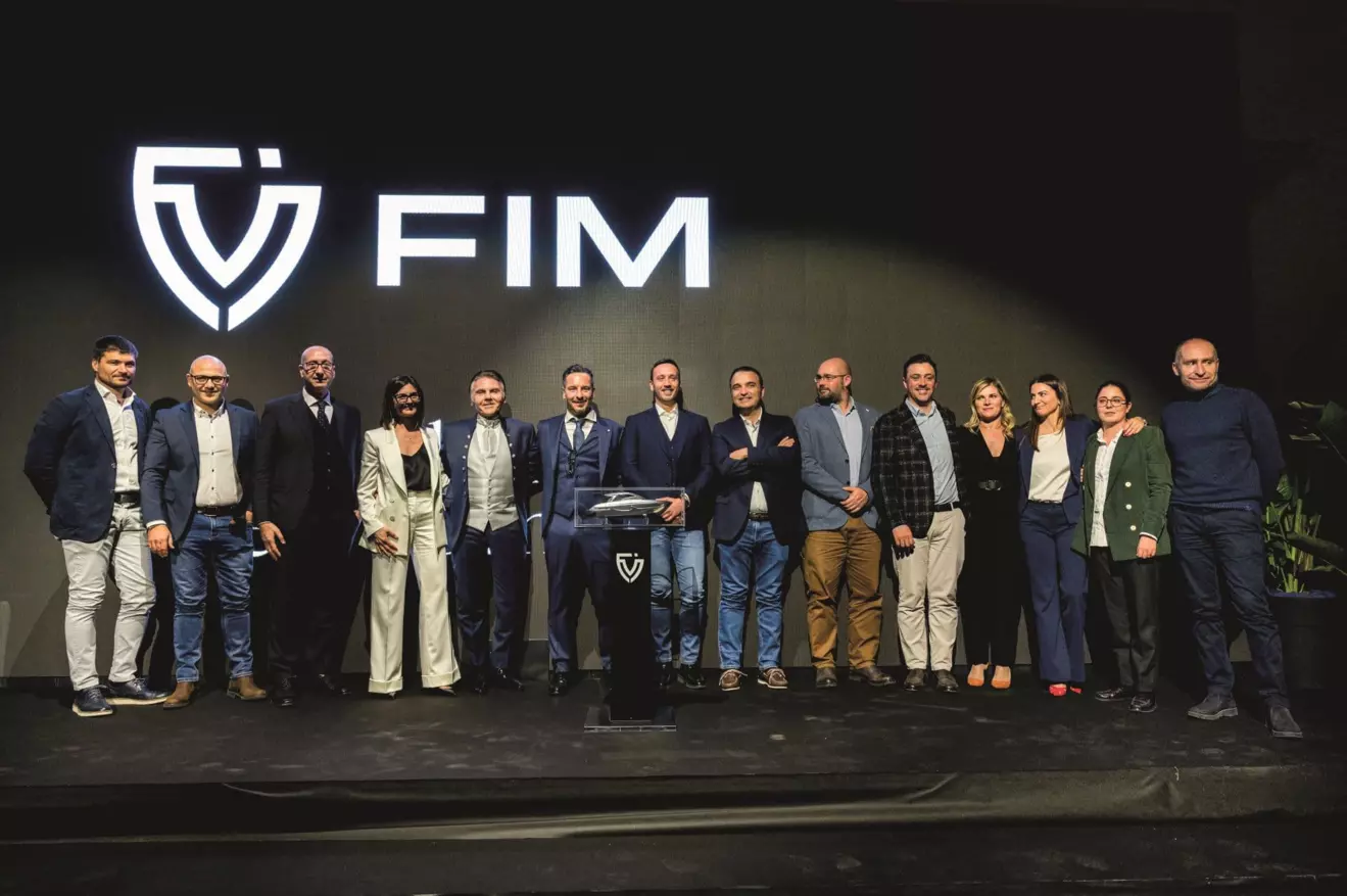 FIM-Yachts-team.jpg