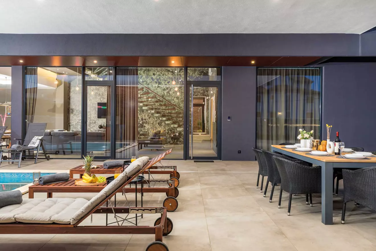dogma-luxury-villa-04.jpg