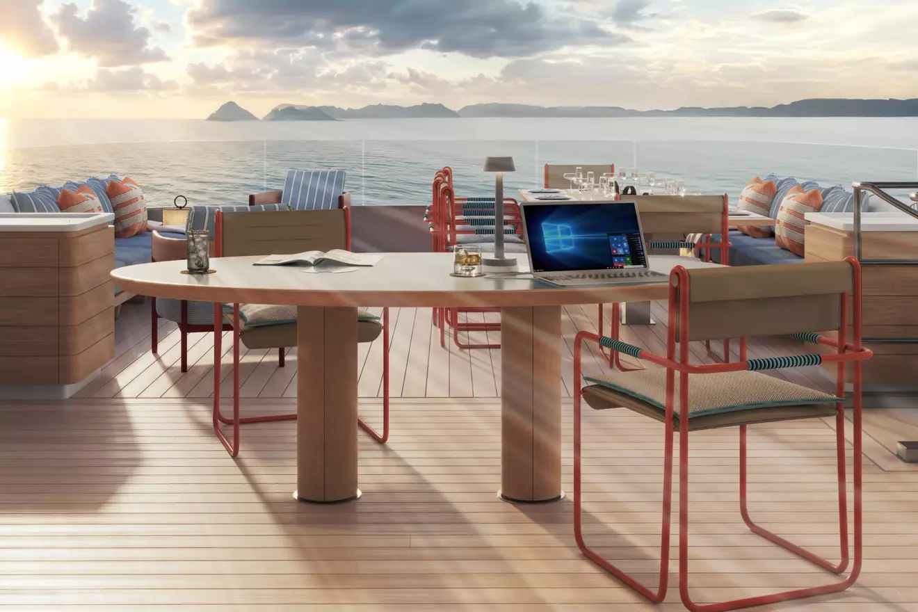 Benetti B.Neos-deck render.jpg