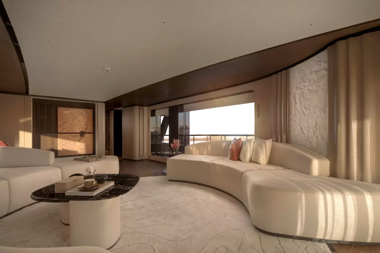 Sirena 42M - main deck salon.jpg