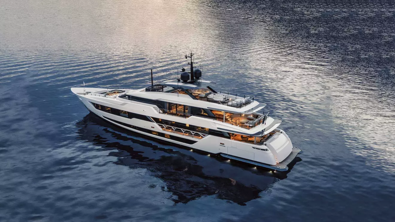 Custom Line 140, italian superyacht