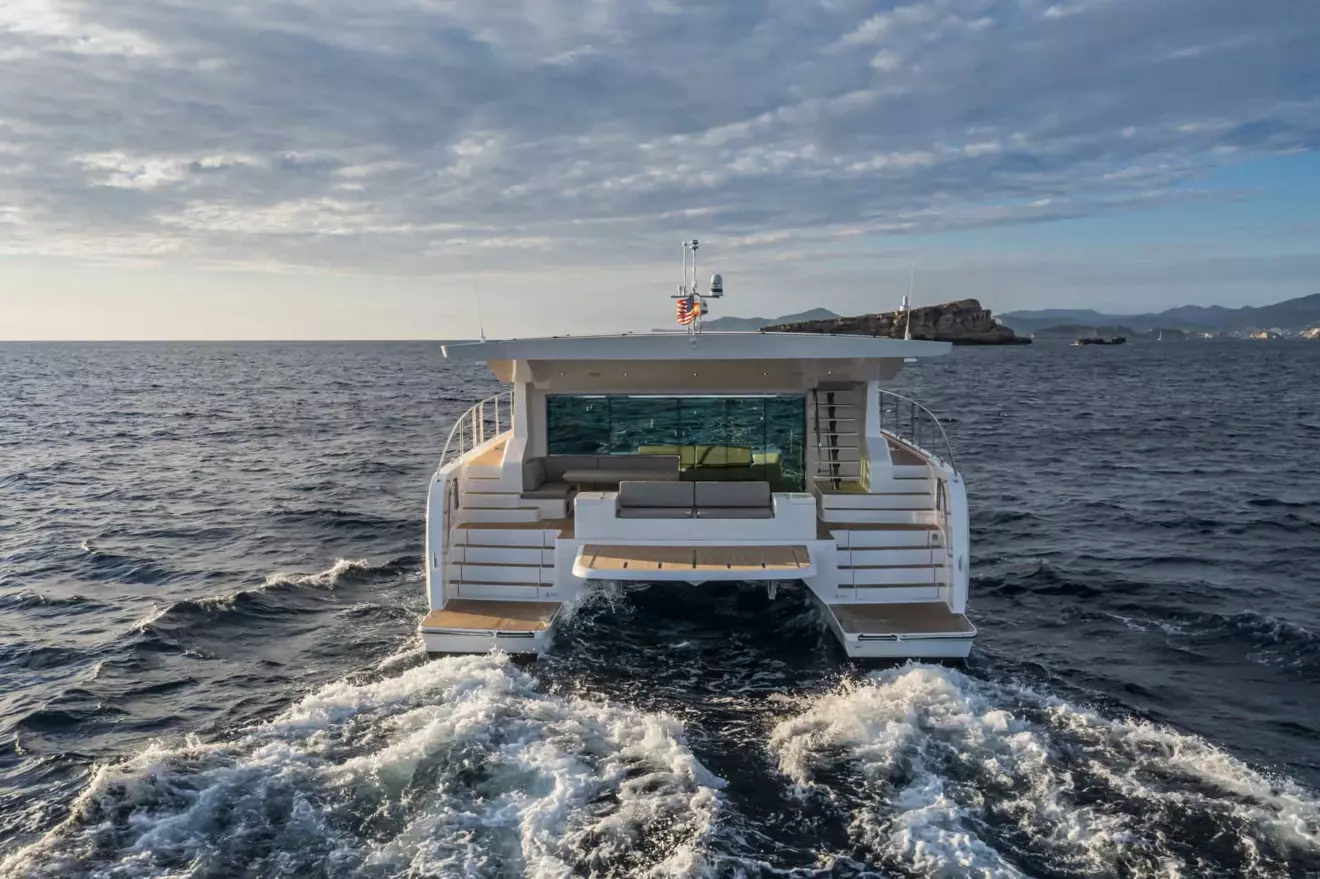 Silent 60 eco yacht