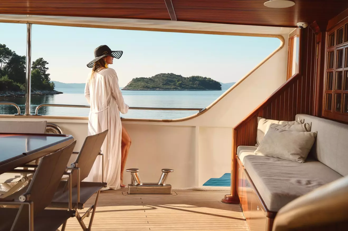 luxury yacht charter adriatic cruising