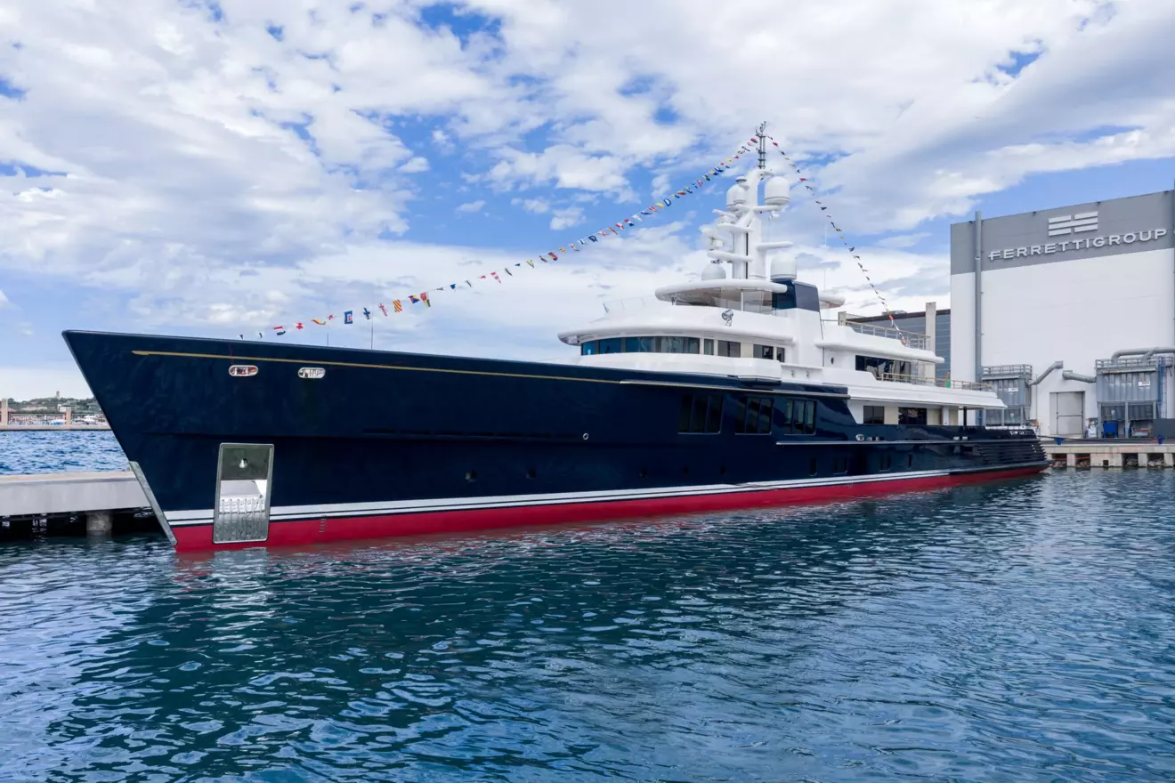 CRN 145 - side view.jpg