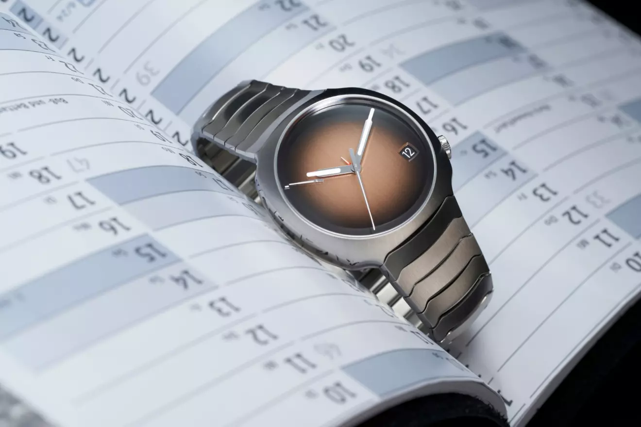 H. Moser & Cie Streamliner Perpetual Calendar Concept