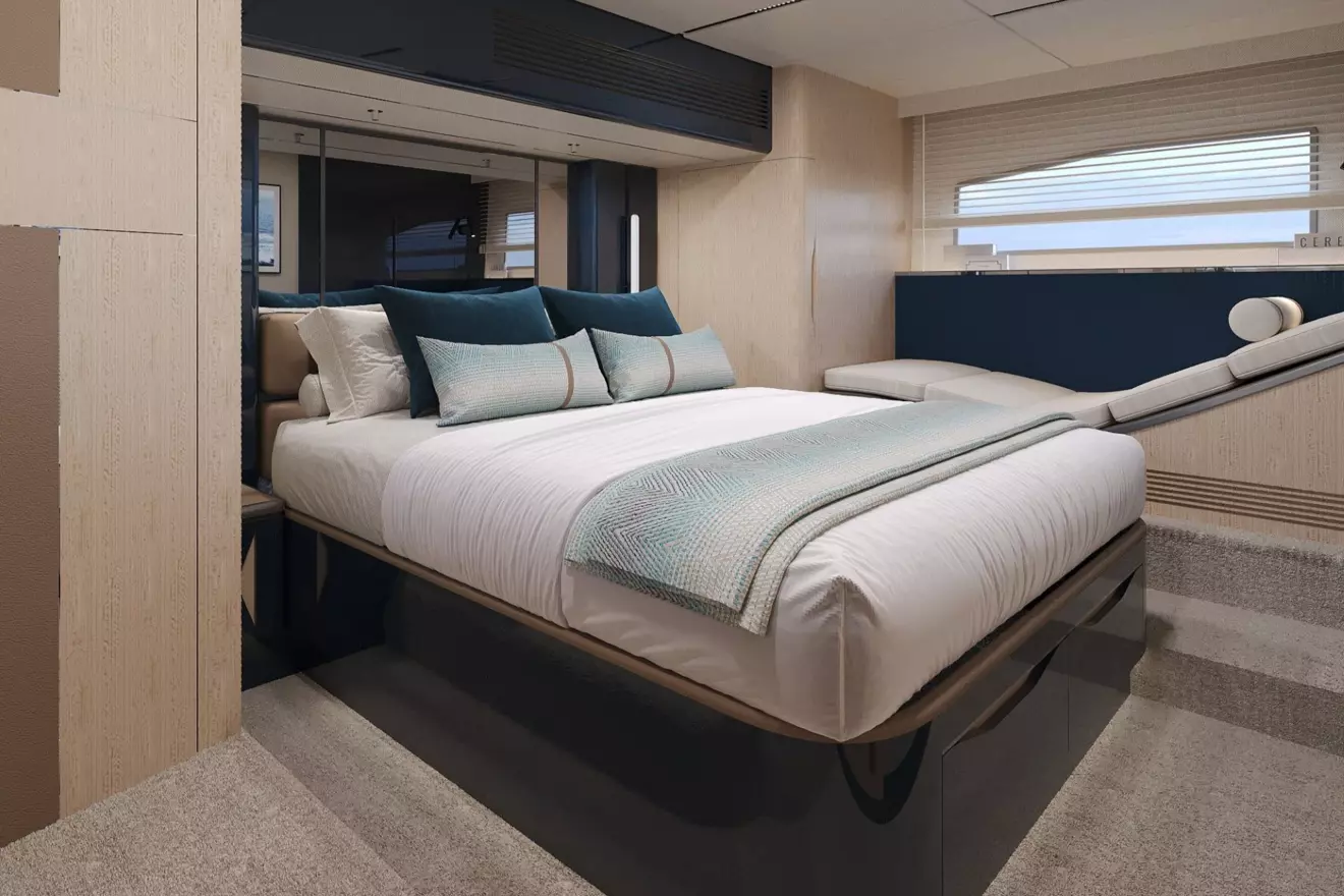 Galeon 520 Fly - master cabin.jpg