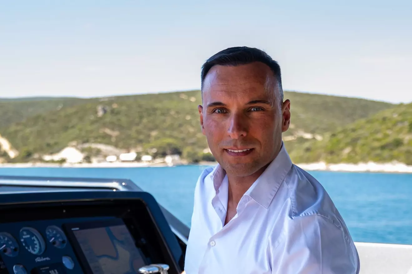 Marin-Gabric-touch-adriatic.jpg