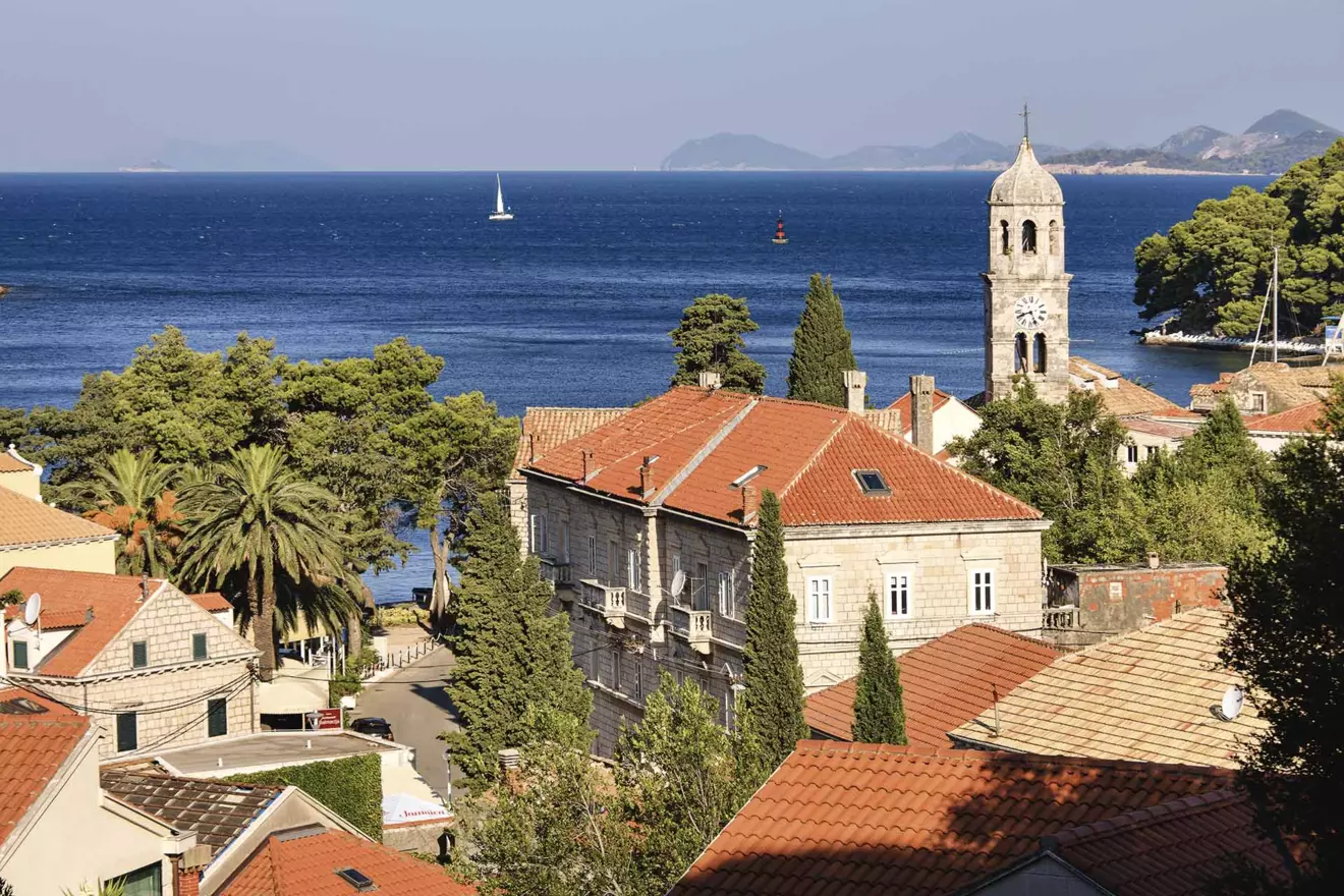 town-cavtat-croatia-00.jpg