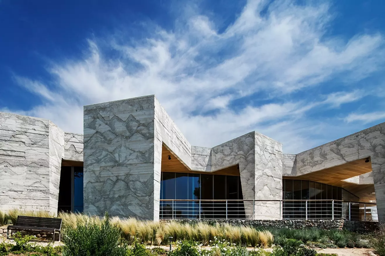 Yacht Club exterior 2.jpg