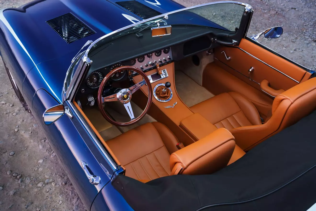 eagle spyder gt interior