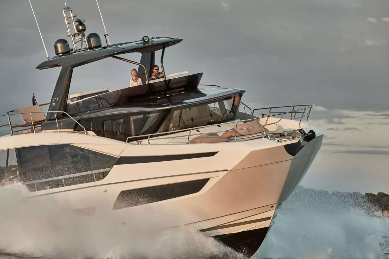 This is photo of a Prestige X70 cruising