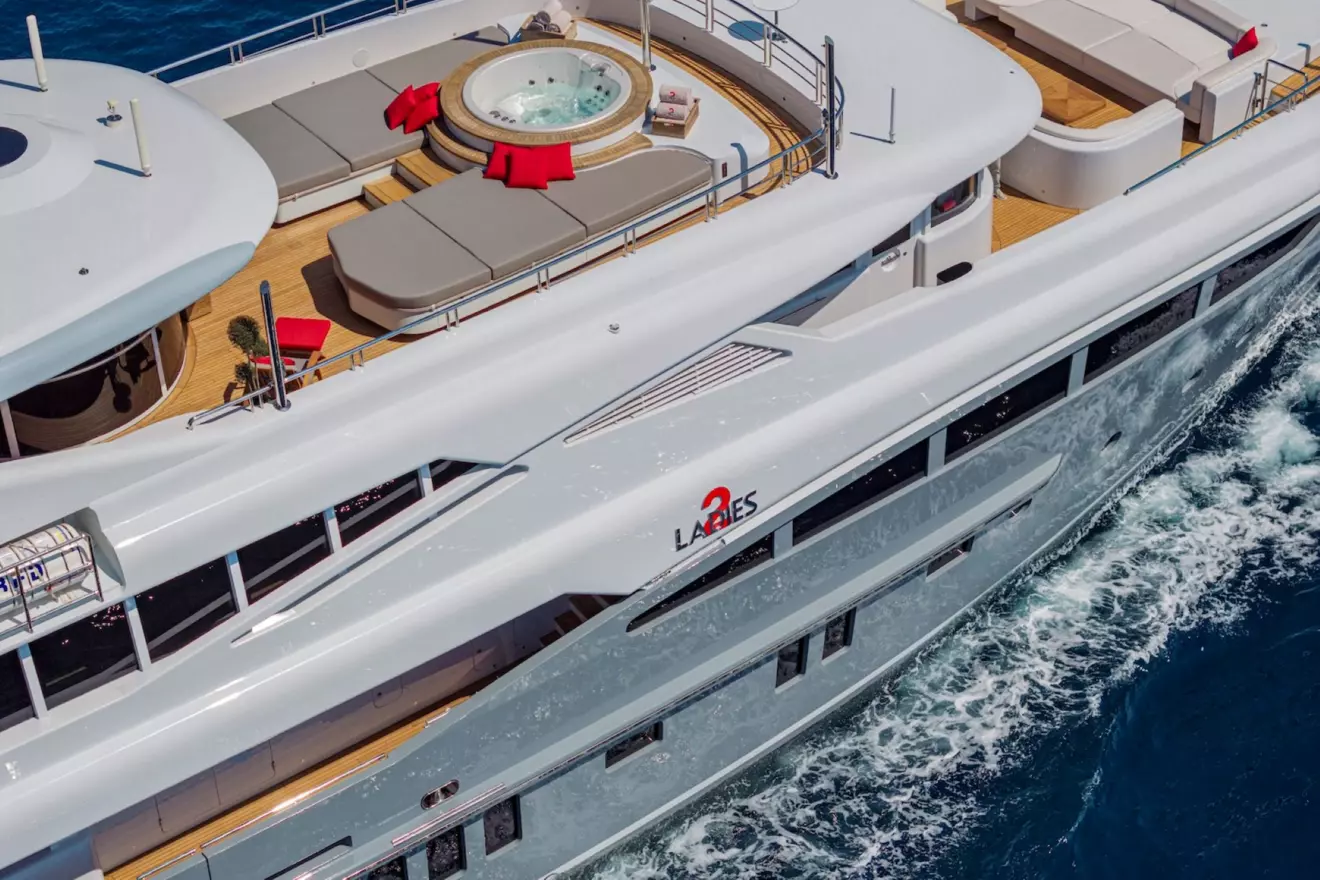 2Ladies - sun deck.jpg