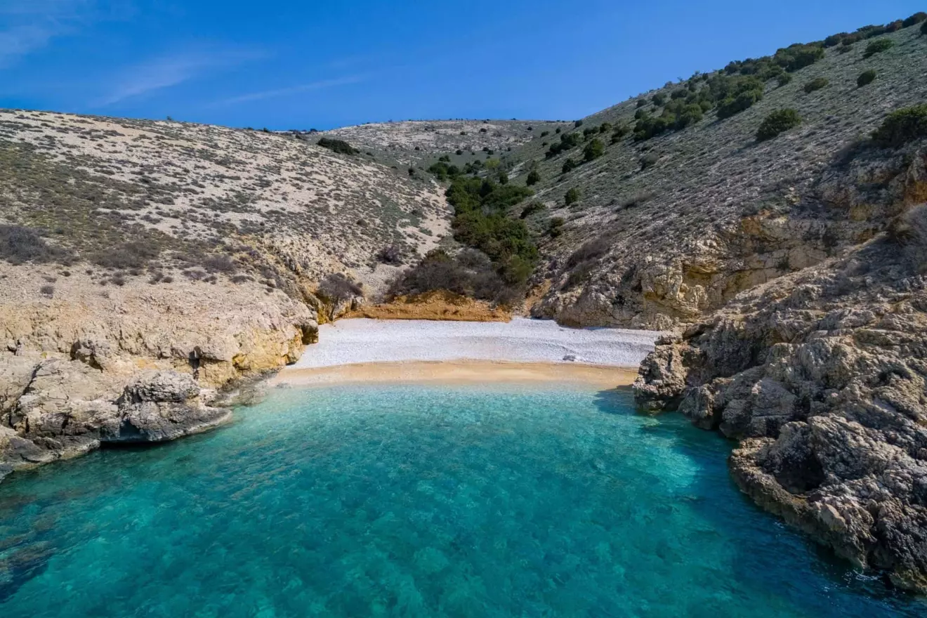 Marina-Punat-beach.jpg