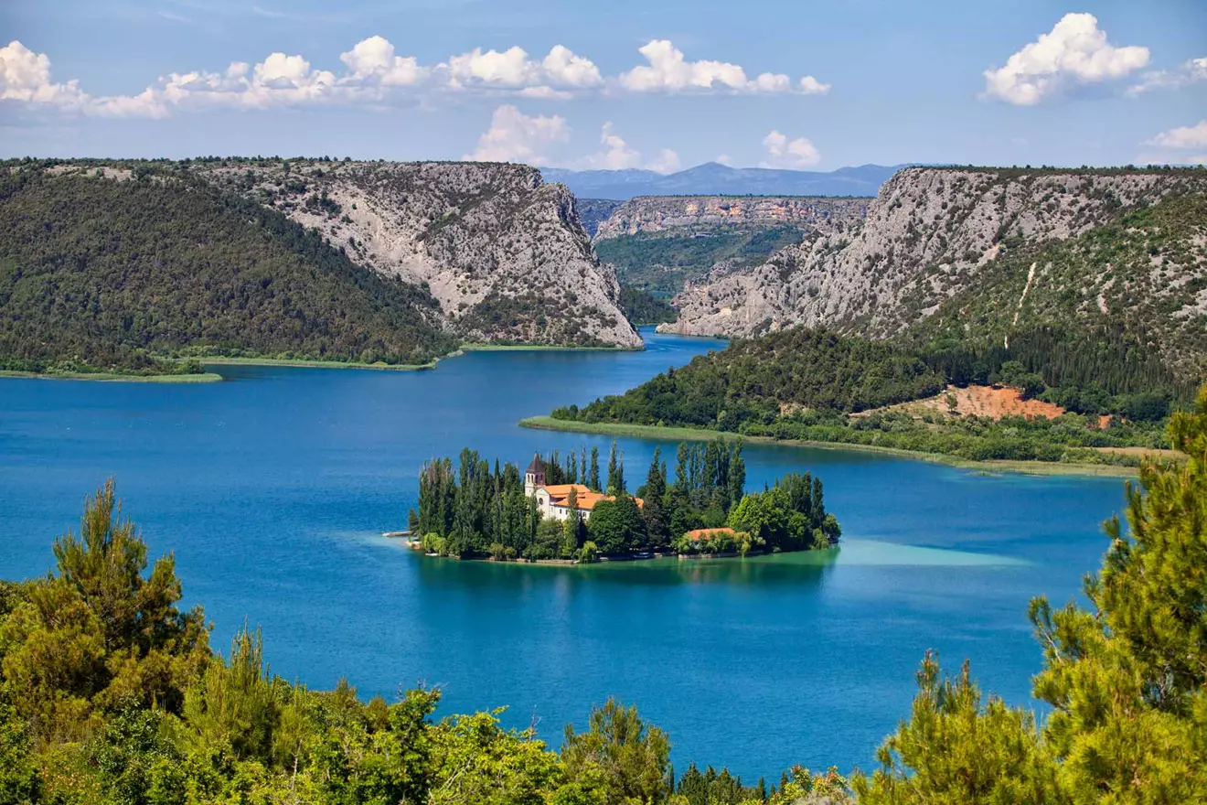 visovac-krka-river-00.jpg
