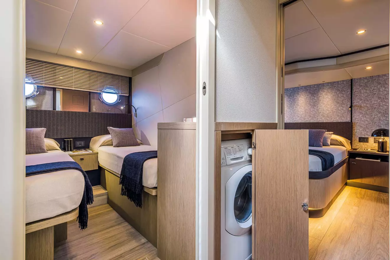 absolute-56-fly-cabins-00.jpg