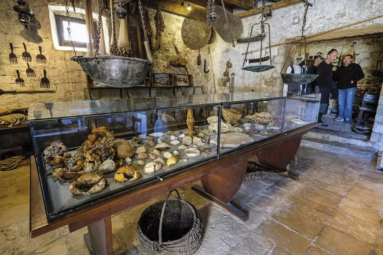 Ovo je fotografija Ribarskog muzeja Vrboska unutra&scaron;njost