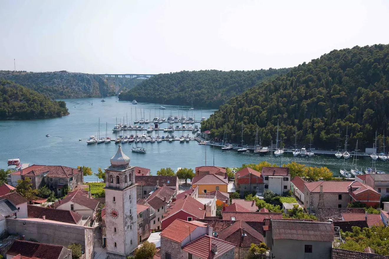 skradin-marina-00.jpg
