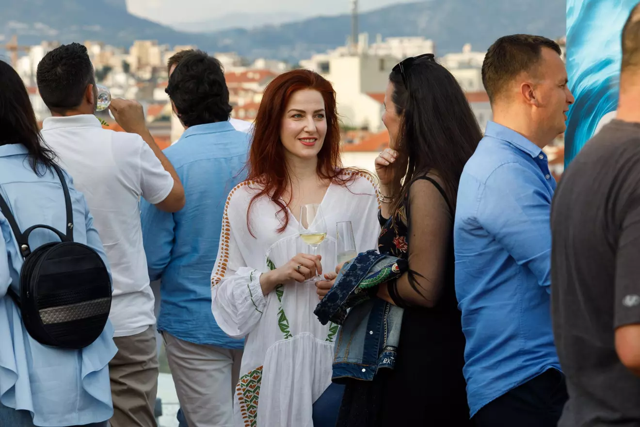 event-yachts-magazina-hotel-ambasador-03.jpg