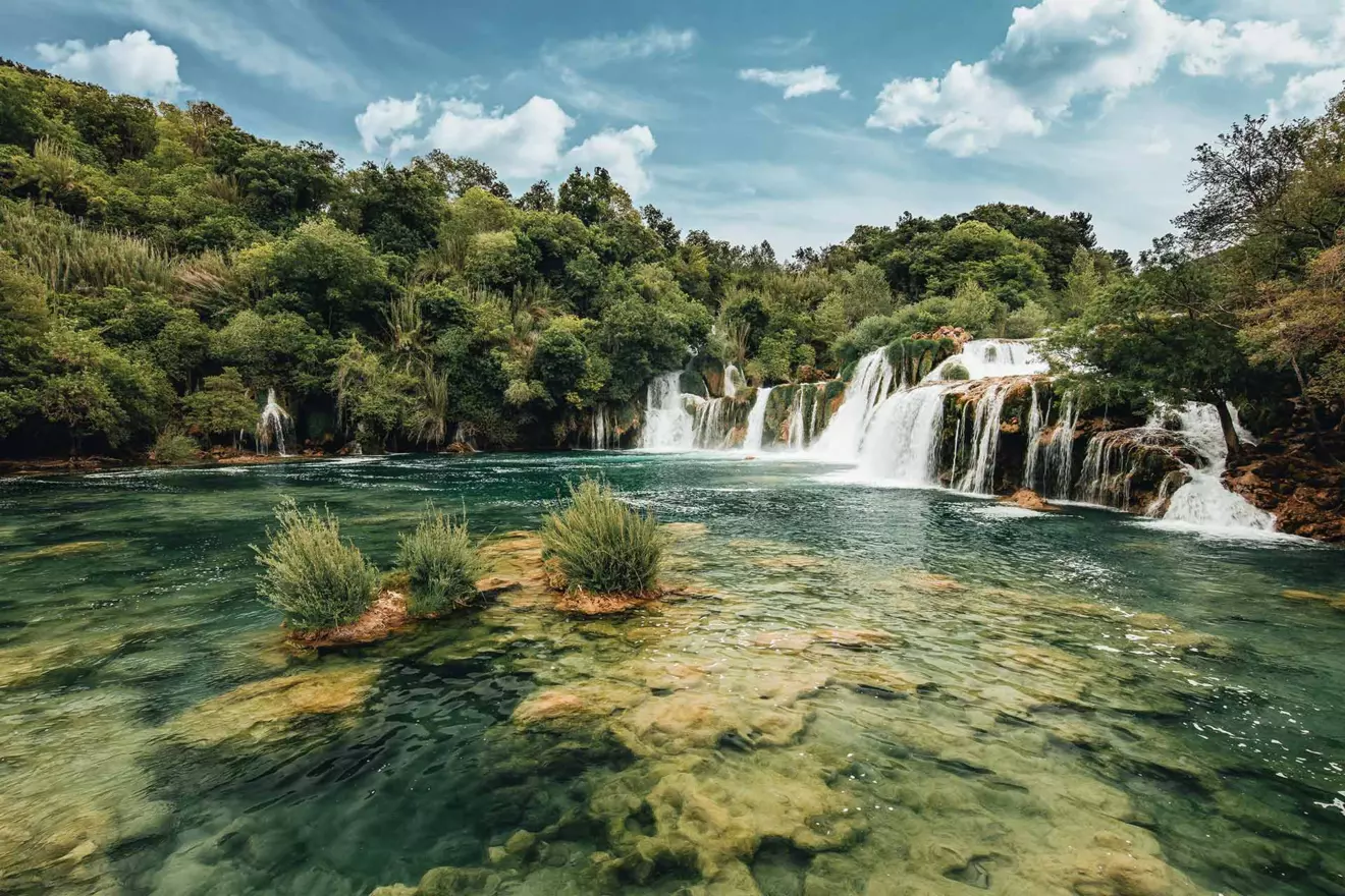 Krka-National-Park-waterfalls-00.jpg