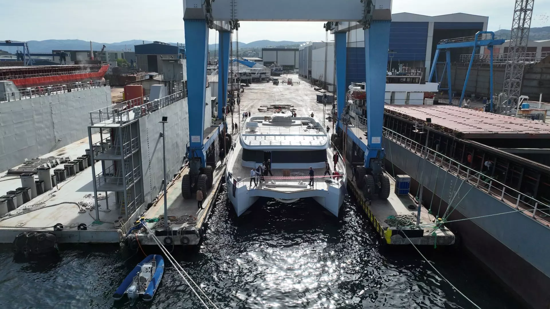 VISIONF Yachts launches 30.7-metre aluminium catamaran