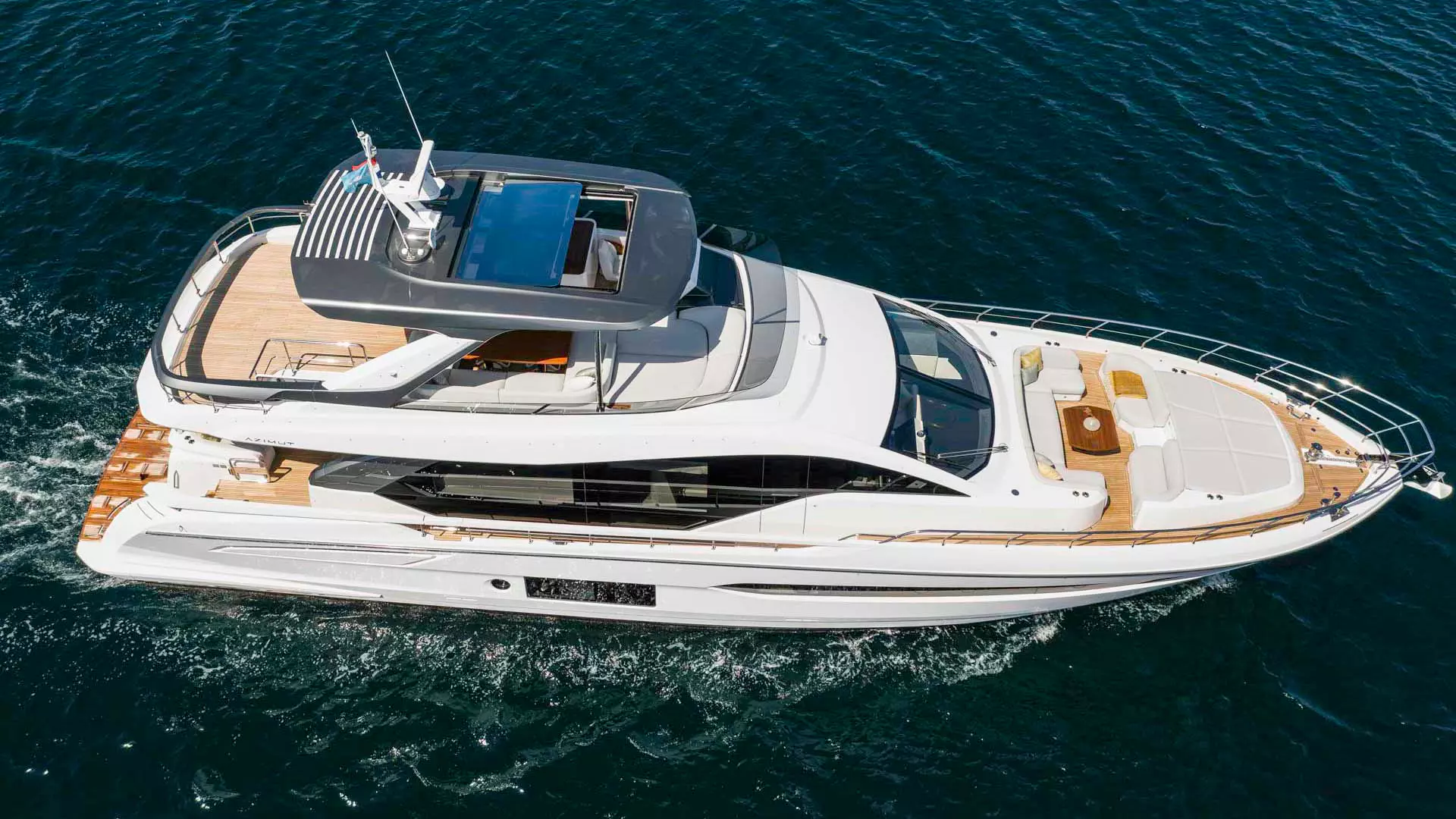 02-Prewi - starboard-view.JPG