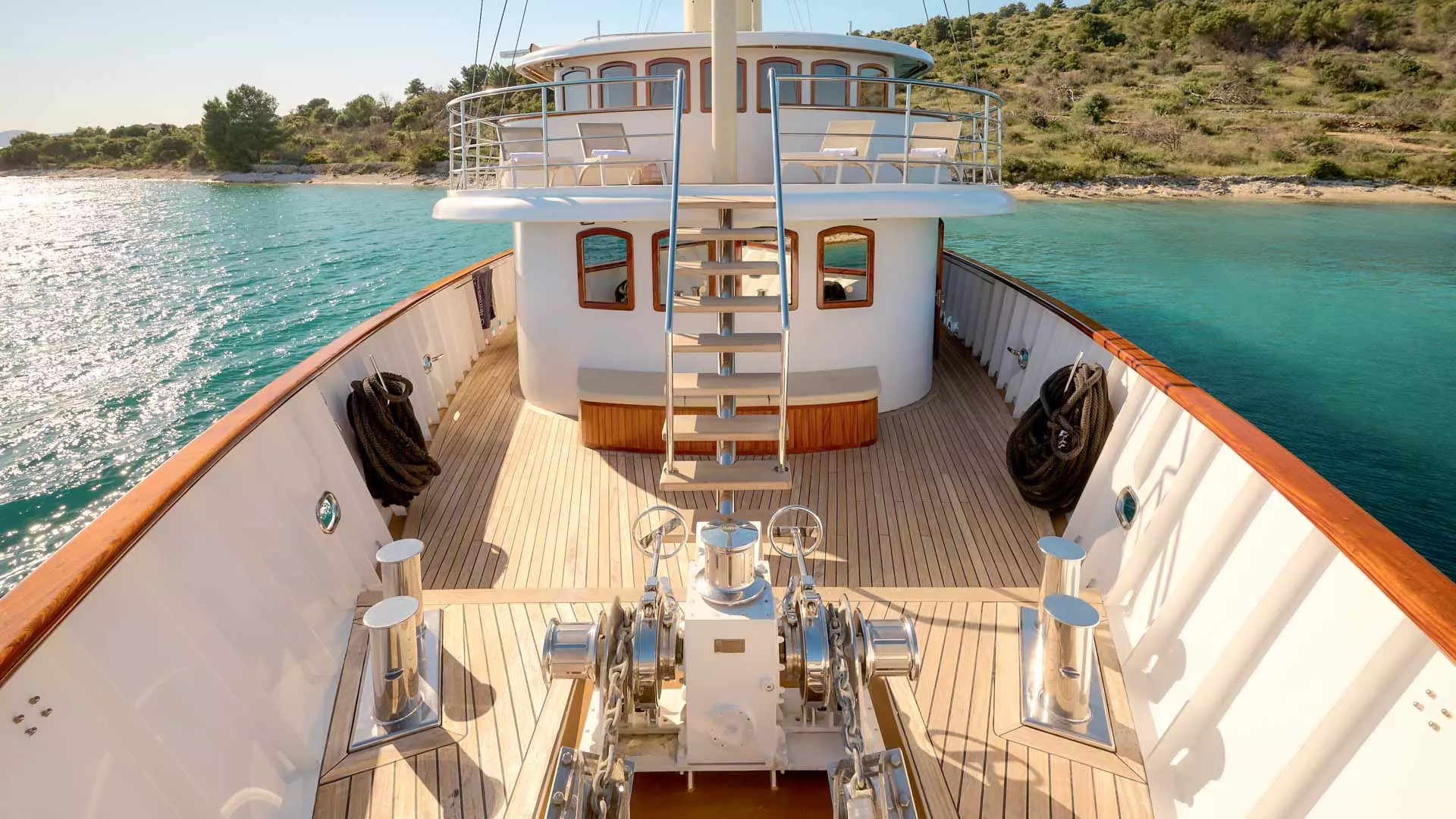 06-Bellezza-bow.jpg