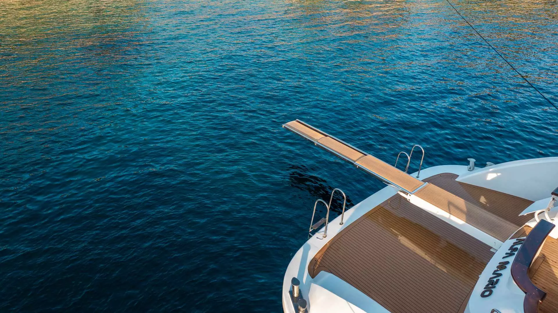 23. ALFA MARIO Passarela.jpg