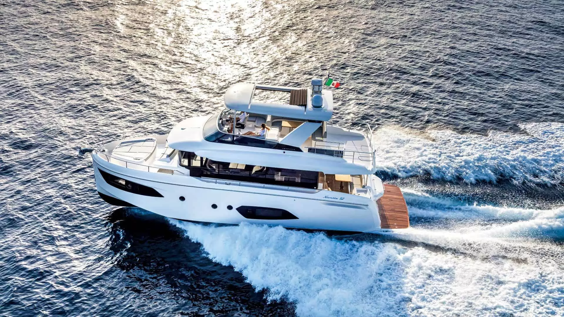 Absolute Navetta 52 Review: Spacious Little Yacht