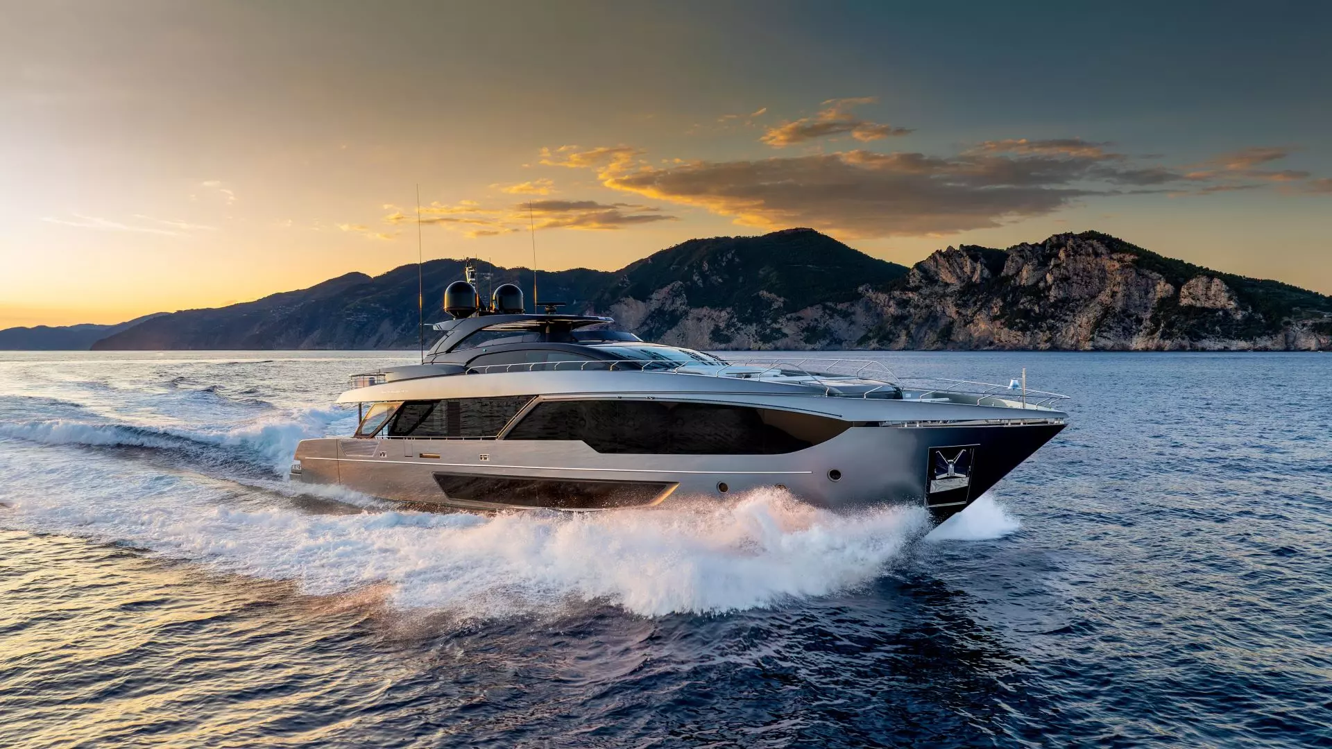 Riva 112’ Dolcevita Super: Life on Board Enters a New Dimension