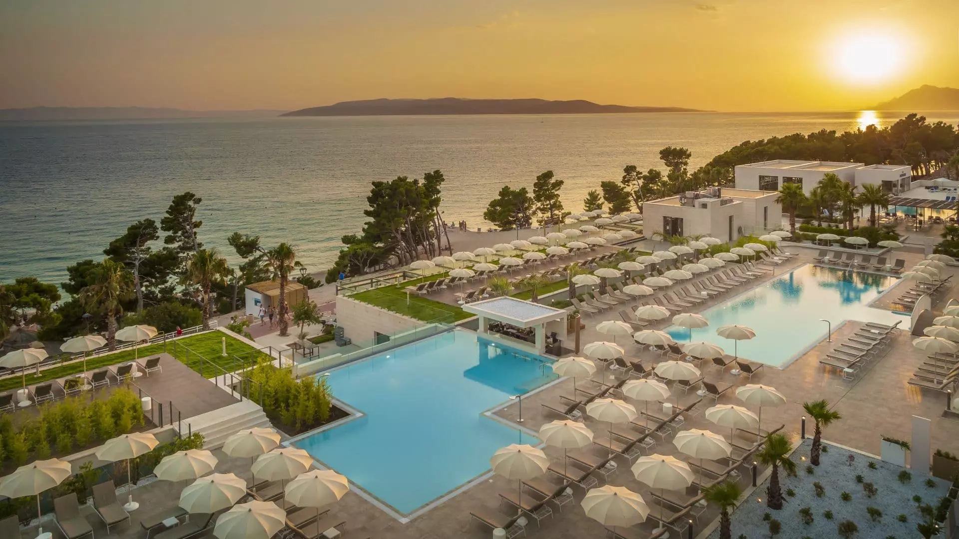 Discover Makarska Magic in Aminess Khalani Hotel