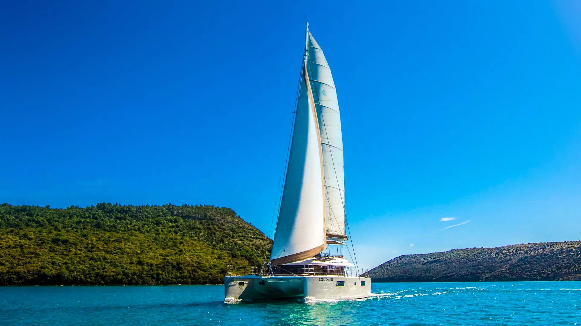 Lagoon 560 S2