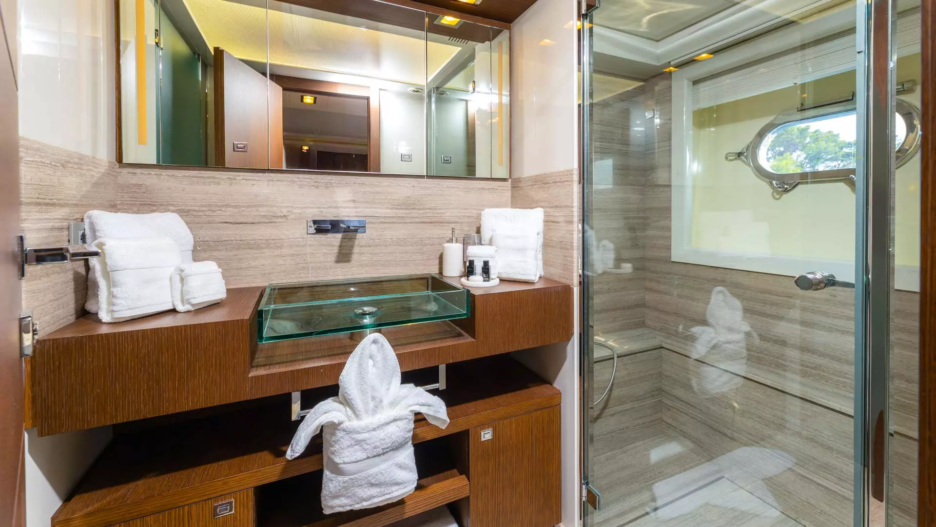 37-Morning-Star-ensuite_.jpg