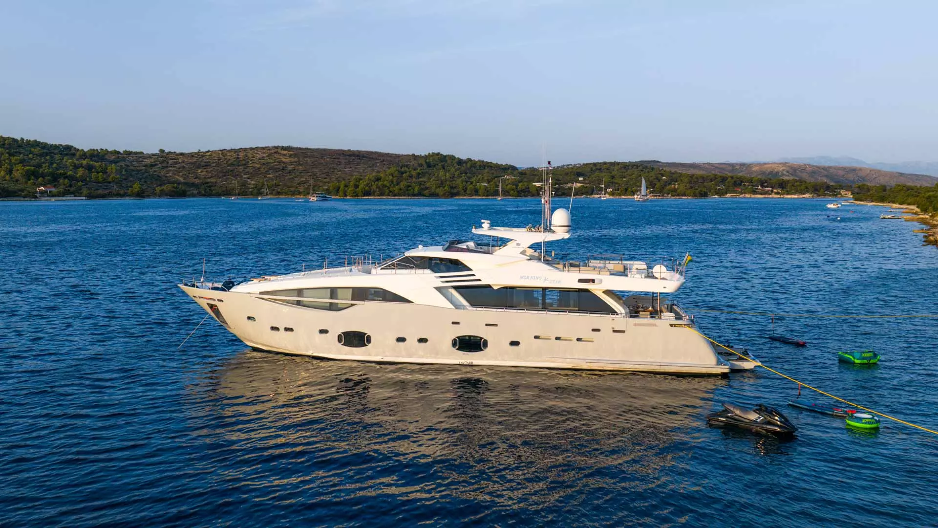 06-Morning-Star-portside-anchored_.jpg
