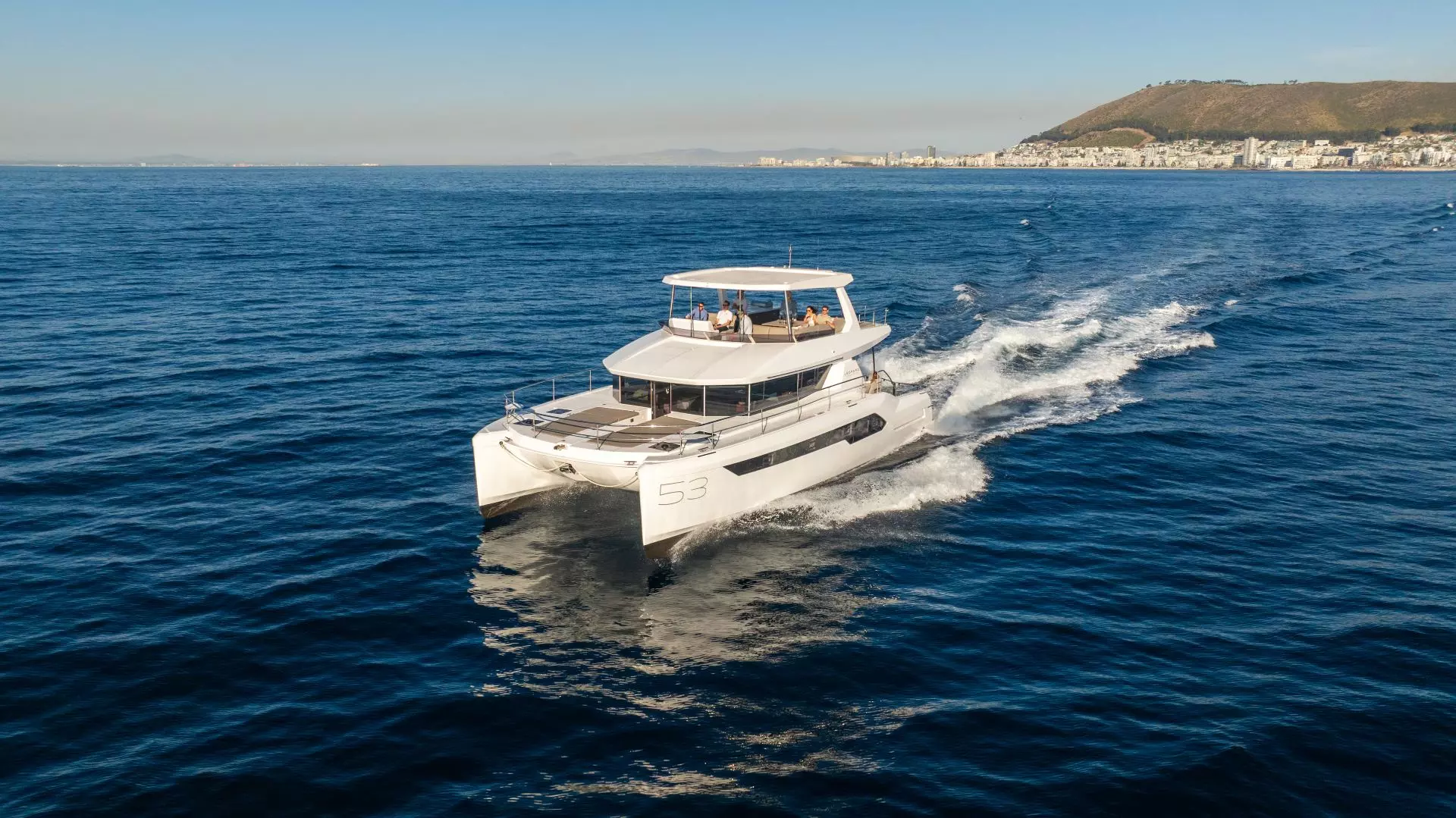 Leopard Catamarans Unveils the Next-Generation Leopard 53 Powercat