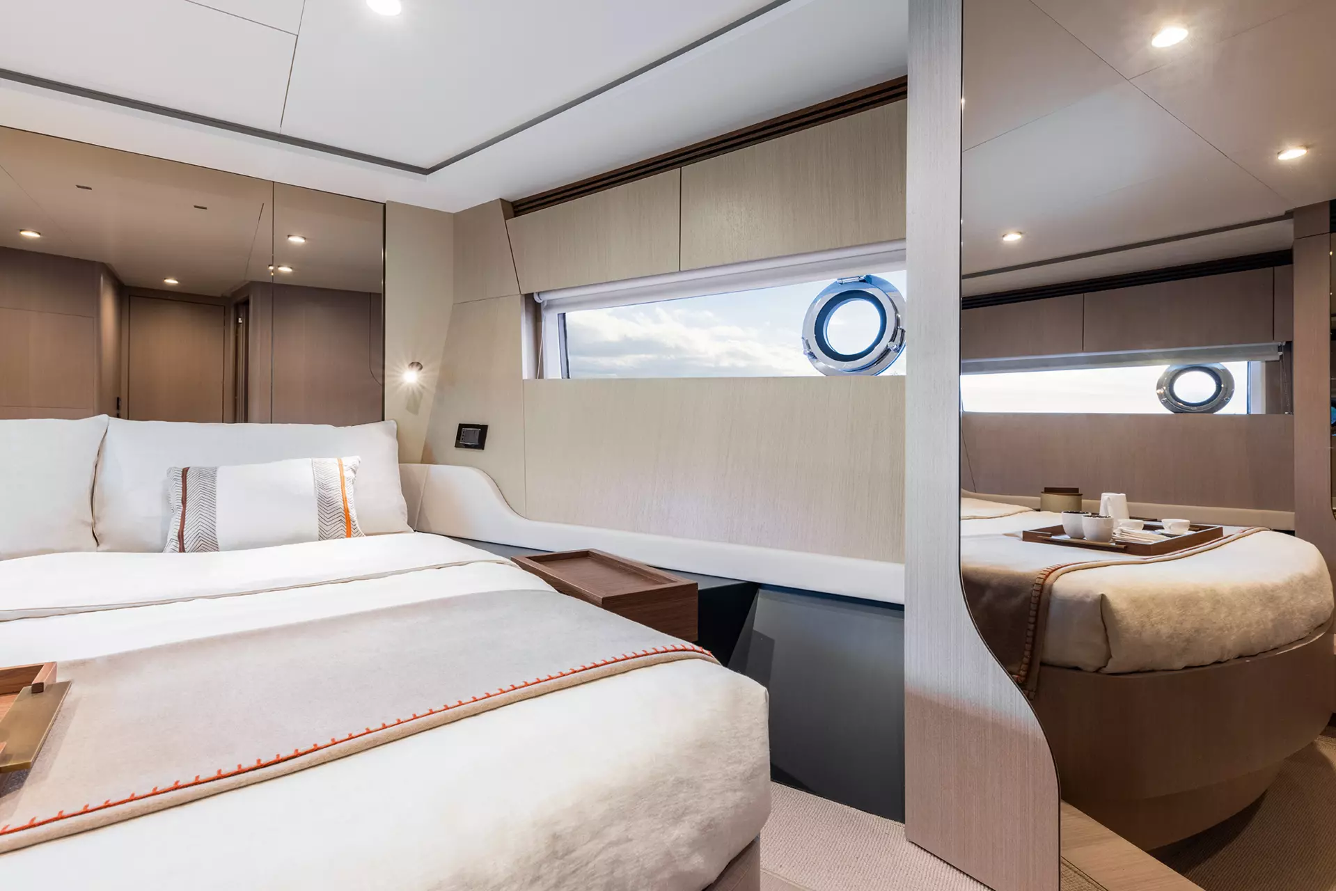 30-FELICITA-VIP- cabin-side-view_.jpg