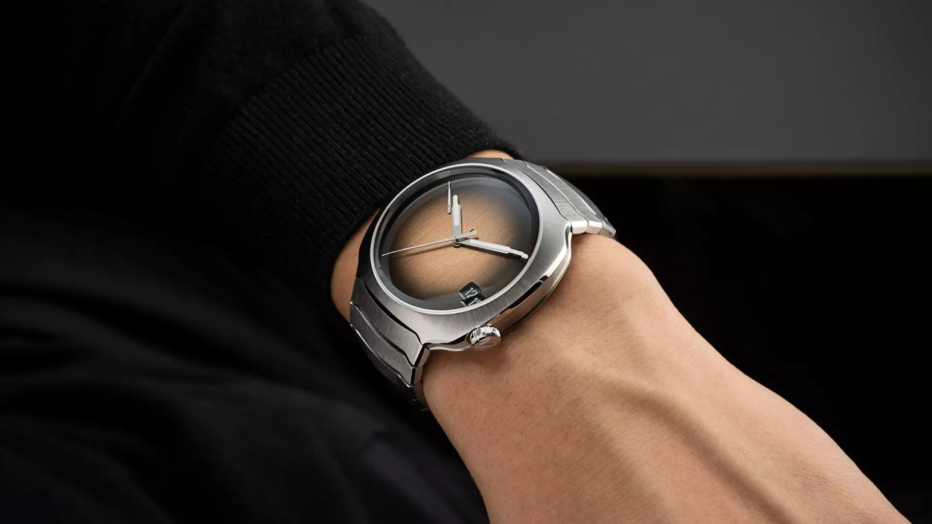 Dress to Impress: The Perfect Dress Watches for Your Tuxedo