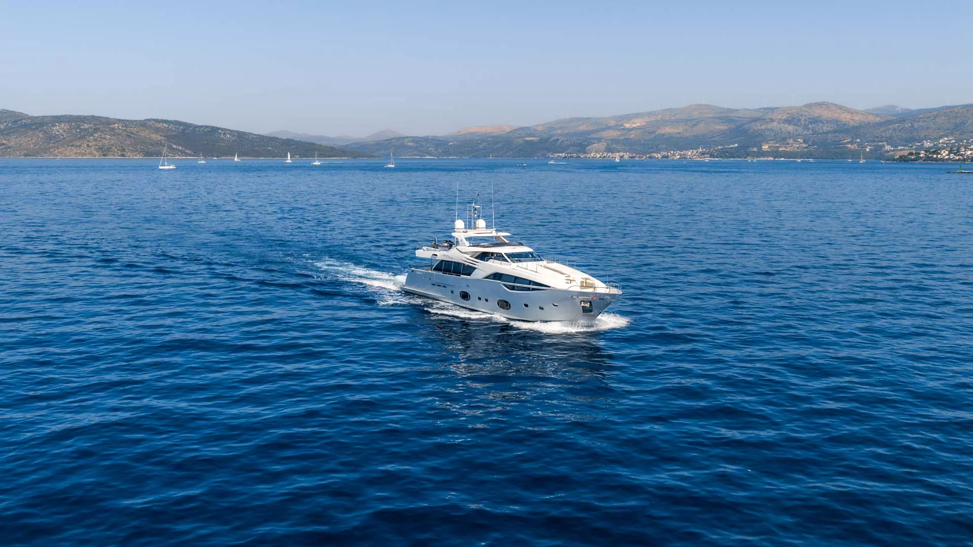01-Morning-Star-cruising_.jpg