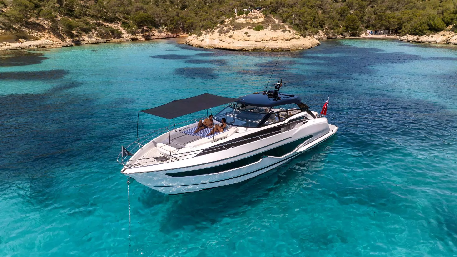 Sunseeker Superhawk 55: Ultimate Open-Top Day Boat