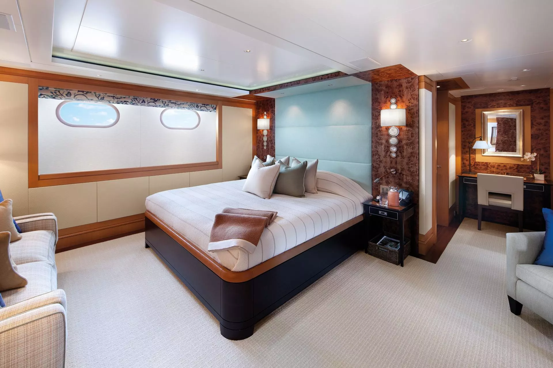 16-LadyBritt -guest double.jpg